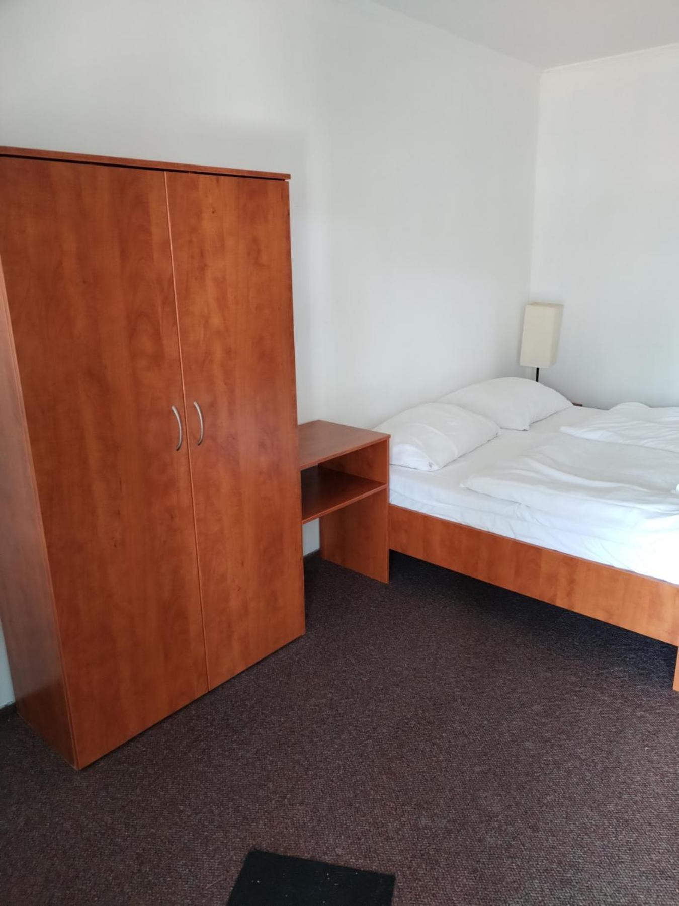 Hotel Na Plazi Доксы Экстерьер фото