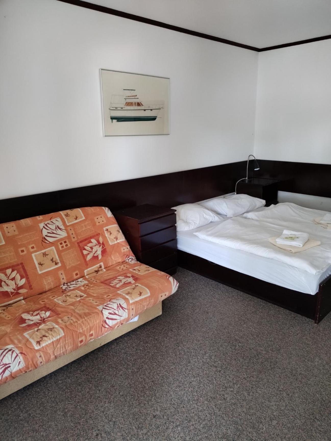 Hotel Na Plazi Доксы Экстерьер фото